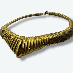 Elegant Gold Necklace
